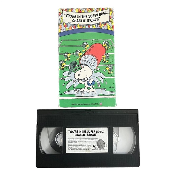 1993 You’re in the Super Bowl Charlie Brown VHS Tape - Picture 1 of 5